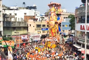 Ganpati Visarjan 2024: Immersion Procession Begins In Hyderabad Amid Tight Security | Ganpati Visarjan 2024: Immersion Procession Begins In Hyderabad Amid Tight Security