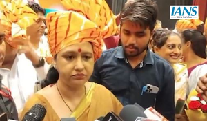 Haryana CM Saini’s wife campaigns to reduce ‘distance’ with electorate | Haryana CM Saini’s wife campaigns to reduce ‘distance’ with electorate Haryana CM Saini’s wife campaigns to reduce ‘distance’ with electorate | Haryana CM Saini’s wife campaigns to reduce ‘distance’ with electorate