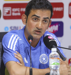 What difference does it make in my life: Gambhir downplays criticism he faces after NZ whitewash | What difference does it make in my life: Gambhir downplays criticism he faces after NZ whitewash What difference does it make in my life: Gambhir downplays criticism he faces after NZ whitewash | What difference does it make in my life: Gambhir downplays criticism he faces after NZ whitewash