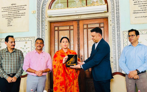 25th IIFA Awards in Jaipur next year, host city signature ceremony held | 25th IIFA Awards in Jaipur next year, host city signature ceremony held 25th IIFA Awards in Jaipur next year, host city signature ceremony held | 25th IIFA Awards in Jaipur next year, host city signature ceremony held