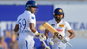 Chandimal, Mendis fightback after Lyon, Starc three-fers in Galle | Chandimal, Mendis fightback after Lyon, Starc three-fers in Galle Chandimal, Mendis fightback after Lyon, Starc three-fers in Galle | Chandimal, Mendis fightback after Lyon, Starc three-fers in Galle