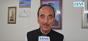'Mixed feelings', Ghulam Nabi Azad says as J&K gets ready for third phase of polling | 'Mixed feelings', Ghulam Nabi Azad says as J&K gets ready for third phase of polling