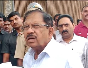Arrested Pak national, 3 foreigners were set to get Indian passports: K’taka Minister | Arrested Pak national, 3 foreigners were set to get Indian passports: K’taka Minister Arrested Pak national, 3 foreigners were set to get Indian passports: K’taka Minister | Arrested Pak national, 3 foreigners were set to get Indian passports: K’taka Minister