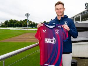 Cricket: Kent sign Chris Benjamin on a three-year contract | Cricket: Kent sign Chris Benjamin on a three-year contract Cricket: Kent sign Chris Benjamin on a three-year contract | Cricket: Kent sign Chris Benjamin on a three-year contract