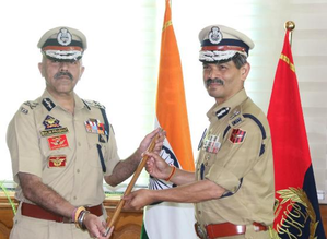 Nalin Prabhat takes over as new J&K DGP | Nalin Prabhat takes over as new J&K DGP Nalin Prabhat takes over as new J&K DGP | Nalin Prabhat takes over as new J&K DGP