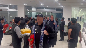 England team arrives in Multan ahead of Test series against Pakistan | England team arrives in Multan ahead of Test series against Pakistan England team arrives in Multan ahead of Test series against Pakistan | England team arrives in Multan ahead of Test series against Pakistan