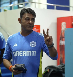 Women’s T20 WC: Fielding coach Munish Bali urges Indian team to ‘bounce back’ against Pakistan | Women’s T20 WC: Fielding coach Munish Bali urges Indian team to ‘bounce back’ against Pakistan Women’s T20 WC: Fielding coach Munish Bali urges Indian team to ‘bounce back’ against Pakistan | Women’s T20 WC: Fielding coach Munish Bali urges Indian team to ‘bounce back’ against Pakistan