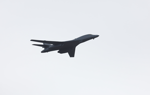 Two US B-1B bombers conducted joint drill with South Korean Air Force | Two US B-1B bombers conducted joint drill with South Korean Air Force Two US B-1B bombers conducted joint drill with South Korean Air Force | Two US B-1B bombers conducted joint drill with South Korean Air Force