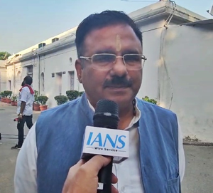 Cong will get clear majority in J&K, Haryana, claims Alok Sharma | Cong will get clear majority in J&K, Haryana, claims Alok Sharma Cong will get clear majority in J&K, Haryana, claims Alok Sharma | Cong will get clear majority in J&K, Haryana, claims Alok Sharma