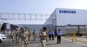 Factory strike: Samsung urges TN govt to ensure ease of doing biz | Factory strike: Samsung urges TN govt to ensure ease of doing biz Factory strike: Samsung urges TN govt to ensure ease of doing biz | Factory strike: Samsung urges TN govt to ensure ease of doing biz