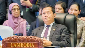 Cambodian King praises PM Hun Manet for economic growth, social stability | Cambodian King praises PM Hun Manet for economic growth, social stability Cambodian King praises PM Hun Manet for economic growth, social stability | Cambodian King praises PM Hun Manet for economic growth, social stability