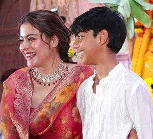 Nysa gives a miss, as Ajay, Kajol seek divine blessings from ‘Maa Durga’ with son Yug | Nysa gives a miss, as Ajay, Kajol seek divine blessings from ‘Maa Durga’ with son Yug Nysa gives a miss, as Ajay, Kajol seek divine blessings from ‘Maa Durga’ with son Yug | Nysa gives a miss, as Ajay, Kajol seek divine blessings from ‘Maa Durga’ with son Yug