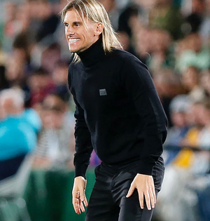 Ecuador 'ready' for Colombia challenge in World Cup qualifiers: Beccacece | Ecuador 'ready' for Colombia challenge in World Cup qualifiers: Beccacece Ecuador 'ready' for Colombia challenge in World Cup qualifiers: Beccacece | Ecuador 'ready' for Colombia challenge in World Cup qualifiers: Beccacece