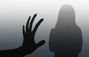 Woman raped by auto-rickshaw driver in Hyderabad | Woman raped by auto-rickshaw driver in Hyderabad Woman raped by auto-rickshaw driver in Hyderabad | Woman raped by auto-rickshaw driver in Hyderabad