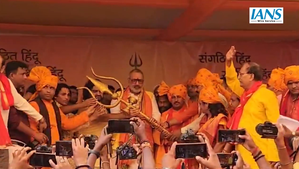 Hindus facing existential threat, says Giriraj Singh | Hindus facing existential threat, says Giriraj Singh Hindus facing existential threat, says Giriraj Singh | Hindus facing existential threat, says Giriraj Singh