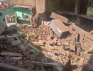 Building collapses after explosion in MP's Morena, many feared trapped | Building collapses after explosion in MP's Morena, many feared trapped Building collapses after explosion in MP's Morena, many feared trapped | Building collapses after explosion in MP's Morena, many feared trapped