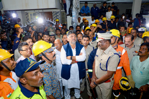 Bengaluru rains: One body recovered, 21 feared trapped as under-construction building collapses | Bengaluru rains: One body recovered, 21 feared trapped as under-construction building collapses Bengaluru rains: One body recovered, 21 feared trapped as under-construction building collapses | Bengaluru rains: One body recovered, 21 feared trapped as under-construction building collapses