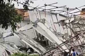 Death toll in Bengaluru building collapse rises to six; two arrested | Death toll in Bengaluru building collapse rises to six; two arrested Death toll in Bengaluru building collapse rises to six; two arrested | Death toll in Bengaluru building collapse rises to six; two arrested