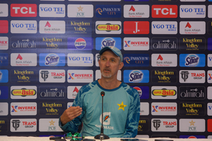 3rd Test: Gillespie emphasises calmness and control as Pakistan prepare for series finale vs England | 3rd Test: Gillespie emphasises calmness and control as Pakistan prepare for series finale vs England 3rd Test: Gillespie emphasises calmness and control as Pakistan prepare for series finale vs England | 3rd Test: Gillespie emphasises calmness and control as Pakistan prepare for series finale vs England