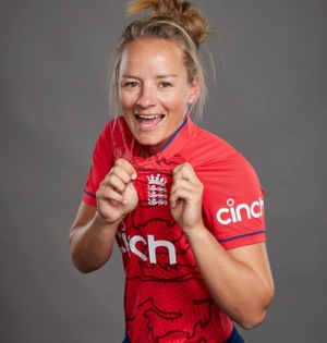 WPL 2025: Danni Wyatt-Hodge joins RCB from UP Warriorz in an exciting player trade | WPL 2025: Danni Wyatt-Hodge joins RCB from UP Warriorz in an exciting player trade WPL 2025: Danni Wyatt-Hodge joins RCB from UP Warriorz in an exciting player trade | WPL 2025: Danni Wyatt-Hodge joins RCB from UP Warriorz in an exciting player trade