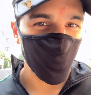 Sidharth Malhotra gets bitten during his morning walk on Diwali | Sidharth Malhotra gets bitten during his morning walk on Diwali Sidharth Malhotra gets bitten during his morning walk on Diwali | Sidharth Malhotra gets bitten during his morning walk on Diwali