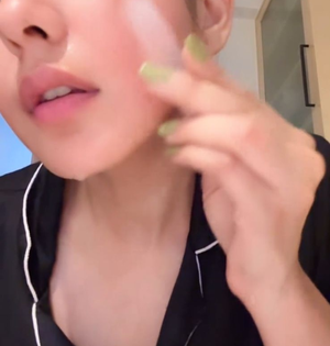 Mrunal Thakur gives a glimpse of her ‘morning ritual’ | Mrunal Thakur gives a glimpse of her ‘morning ritual’ Mrunal Thakur gives a glimpse of her ‘morning ritual’ | Mrunal Thakur gives a glimpse of her ‘morning ritual’
