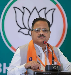 Rahul Gandhi’s comments on maharajas are ‘cheap’ & ‘insulting’: Rajasthan BJP | Rahul Gandhi’s comments on maharajas are ‘cheap’ & ‘insulting’: Rajasthan BJP Rahul Gandhi’s comments on maharajas are ‘cheap’ & ‘insulting’: Rajasthan BJP | Rahul Gandhi’s comments on maharajas are ‘cheap’ & ‘insulting’: Rajasthan BJP