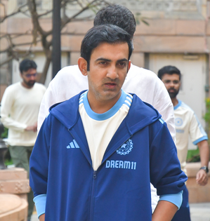 Gautam Gambhir files police complaint after receiving death threats | Gautam Gambhir files police complaint after receiving death threats