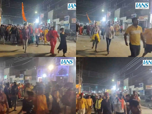 Record 30 lakh devotees perform 14 Kosi Parikrama in Ayodhya | Record 30 lakh devotees perform 14 Kosi Parikrama in Ayodhya Record 30 lakh devotees perform 14 Kosi Parikrama in Ayodhya | Record 30 lakh devotees perform 14 Kosi Parikrama in Ayodhya