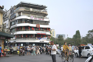 Vietnam's tax revenues in e-commerce reaches $3.74 billion in 10 months | Vietnam's tax revenues in e-commerce reaches $3.74 billion in 10 months Vietnam's tax revenues in e-commerce reaches $3.74 billion in 10 months | Vietnam's tax revenues in e-commerce reaches $3.74 billion in 10 months