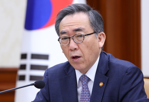 Trump's focus on allies' security aligns with our foreign policy vision: South Korean FM | Trump's focus on allies' security aligns with our foreign policy vision: South Korean FM Trump's focus on allies' security aligns with our foreign policy vision: South Korean FM | Trump's focus on allies' security aligns with our foreign policy vision: South Korean FM