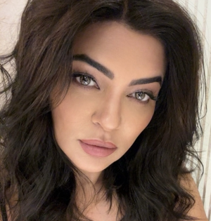 Sushmita Sen believes in putting intentions into action | Sushmita Sen believes in putting intentions into action Sushmita Sen believes in putting intentions into action | Sushmita Sen believes in putting intentions into action