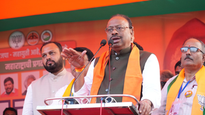 Oppn hatching conspiracy against Vinod Tawde: BJP | Oppn hatching conspiracy against Vinod Tawde: BJP Oppn hatching conspiracy against Vinod Tawde: BJP | Oppn hatching conspiracy against Vinod Tawde: BJP
