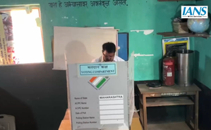 Maha polls: Polling underway in 288 seats, MahaYuti and MVA locked in prestige battle | Maha polls: Polling underway in 288 seats, MahaYuti and MVA locked in prestige battle Maha polls: Polling underway in 288 seats, MahaYuti and MVA locked in prestige battle | Maha polls: Polling underway in 288 seats, MahaYuti and MVA locked in prestige battle