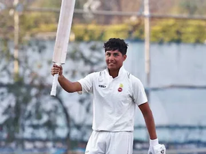 May you score many more daddy hundreds: Sehwag lauds son Aaryavir on scoring 297 in Cooch Behar Trophy | May you score many more daddy hundreds: Sehwag lauds son Aaryavir on scoring 297 in Cooch Behar Trophy May you score many more daddy hundreds: Sehwag lauds son Aaryavir on scoring 297 in Cooch Behar Trophy | May you score many more daddy hundreds: Sehwag lauds son Aaryavir on scoring 297 in Cooch Behar Trophy