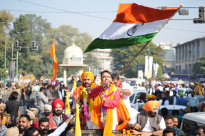 Amid chants of ‘Inquilab Zindabad’, AAP takes out thanksgiving procession in Punjab | Amid chants of ‘Inquilab Zindabad’, AAP takes out thanksgiving procession in Punjab Amid chants of ‘Inquilab Zindabad’, AAP takes out thanksgiving procession in Punjab | Amid chants of ‘Inquilab Zindabad’, AAP takes out thanksgiving procession in Punjab
