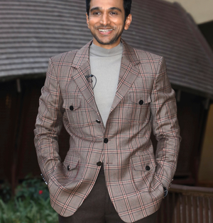 Pratik Gandhi says his ‘Saare Jahan Se Accha’ character is neither loud nor dramatic | Pratik Gandhi says his ‘Saare Jahan Se Accha’ character is neither loud nor dramatic