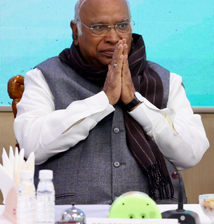 CWC meet: Kharge calls for unity, harsh decisions to win polls | CWC meet: Kharge calls for unity, harsh decisions to win polls