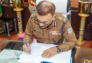 SC agrees to hear Jharkhand DGP dispute | SC agrees to hear Jharkhand DGP dispute