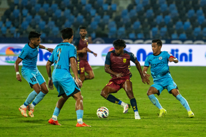 ISL 2024-25: Mehtab's strike secures Mumbai City FC's 1-0 victory over Hyderabad FC | ISL 2024-25: Mehtab's strike secures Mumbai City FC's 1-0 victory over Hyderabad FC