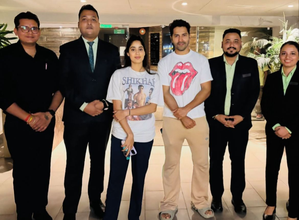 Janhvi Kapoor flaunts t-shirt with rumoured boyfriend Shikhar Pahariya’s name | Janhvi Kapoor flaunts t-shirt with rumoured boyfriend Shikhar Pahariya’s name Janhvi Kapoor flaunts t-shirt with rumoured boyfriend Shikhar Pahariya’s name | Janhvi Kapoor flaunts t-shirt with rumoured boyfriend Shikhar Pahariya’s name