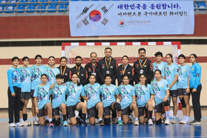 Asian Women’s Handball C'ship: Gritty-India suffer two-point loss to Iran despite Nina Shil’s heroic effort | Asian Women’s Handball C'ship: Gritty-India suffer two-point loss to Iran despite Nina Shil’s heroic effort Asian Women’s Handball C'ship: Gritty-India suffer two-point loss to Iran despite Nina Shil’s heroic effort | Asian Women’s Handball C'ship: Gritty-India suffer two-point loss to Iran despite Nina Shil’s heroic effort
