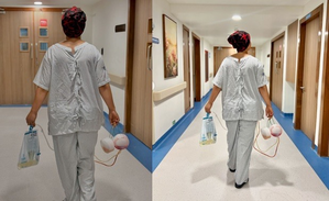 Hina Khan is ‘walking towards corridors of healing’ post her chemotherapy | Hina Khan is ‘walking towards corridors of healing’ post her chemotherapy Hina Khan is ‘walking towards corridors of healing’ post her chemotherapy | Hina Khan is ‘walking towards corridors of healing’ post her chemotherapy