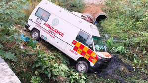 Telangana Police catch ambulance thief after dramatic chase on highway | Telangana Police catch ambulance thief after dramatic chase on highway Telangana Police catch ambulance thief after dramatic chase on highway | Telangana Police catch ambulance thief after dramatic chase on highway