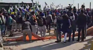 Farmers to resume 'Delhi Chalo' protest march today | Farmers to resume 'Delhi Chalo' protest march today Farmers to resume 'Delhi Chalo' protest march today | Farmers to resume 'Delhi Chalo' protest march today