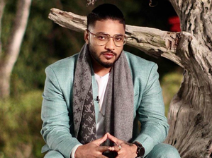Raftaar lauds Pho’s artistic prowess on ‘MTV Hustle 4’ | Raftaar lauds Pho’s artistic prowess on ‘MTV Hustle 4’ Raftaar lauds Pho’s artistic prowess on ‘MTV Hustle 4’ | Raftaar lauds Pho’s artistic prowess on ‘MTV Hustle 4’