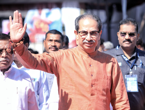 Uddhav Thackeray backs Rahul Gandhi's claims on Maha elections, says 'masks off' in Saamana | Uddhav Thackeray backs Rahul Gandhi's claims on Maha elections, says 'masks off' in Saamana Uddhav Thackeray backs Rahul Gandhi's claims on Maha elections, says 'masks off' in Saamana | Uddhav Thackeray backs Rahul Gandhi's claims on Maha elections, says 'masks off' in Saamana