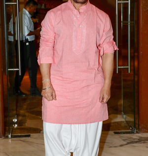 Aamir Khan claims to be 'king of romance', cites his two wives as proof | Aamir Khan claims to be 'king of romance', cites his two wives as proof Aamir Khan claims to be 'king of romance', cites his two wives as proof | Aamir Khan claims to be 'king of romance', cites his two wives as proof
