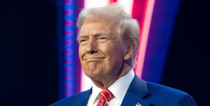 Trump says he's 'believer in H-1B' visas; quashes opposition to programme | Trump says he's 'believer in H-1B' visas; quashes opposition to programme Trump says he's 'believer in H-1B' visas; quashes opposition to programme | Trump says he's 'believer in H-1B' visas; quashes opposition to programme