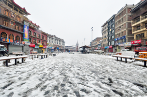 J&K shivers as cold wave intensifies, dry weather forecast for next 24 hours | J&K shivers as cold wave intensifies, dry weather forecast for next 24 hours J&K shivers as cold wave intensifies, dry weather forecast for next 24 hours | J&K shivers as cold wave intensifies, dry weather forecast for next 24 hours